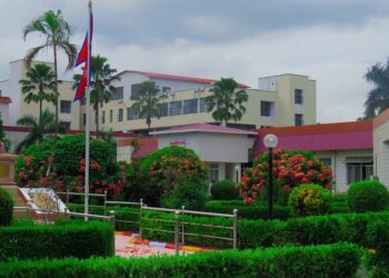 बिरामीको चाप बढेपछि क्यान्सर अस्पतालमा थपियो ‘फार्मेसी’