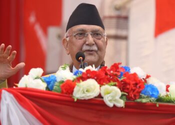 विरोधीहरु सत्ता गठबन्धनमा फाटो ल्याउन खेलिरहेका छन् : प्रधानमन्त्री