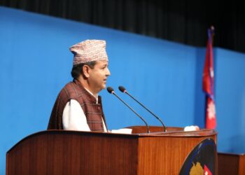 सरकारलाई सांसद शर्माको प्रश्न : अलिकति पनि दया लाग्दैन ? हृदय छ कि छैन् ?