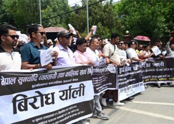 सरकारसँग ६ बुँदे सहमति: सुनचाँदी व्यवसायीको आन्दोलन स्थगित , आजदेखि व्यवसाय सुचारू