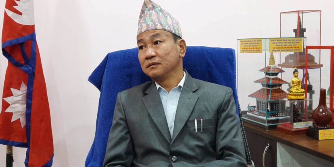 श्रमदानको भुक्तानी राेकेपछि मेयर साम्पाङले मागे प्रमुख प्रशासकीय अधिकृतसँग स्पष्टीकरण