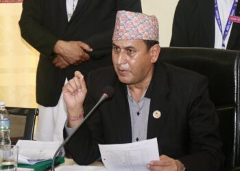 म कसैको निगाह र बाबु शहीद भएर सांसद भएको मान्छे होइन : रामहरि खतिवडा