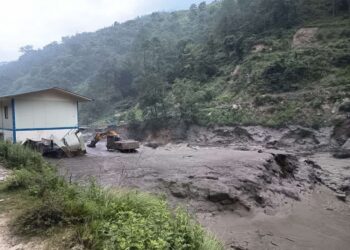 त्रिशूली बाढीले २ सय मेगावाट विद्युत् उत्पादन बन्द