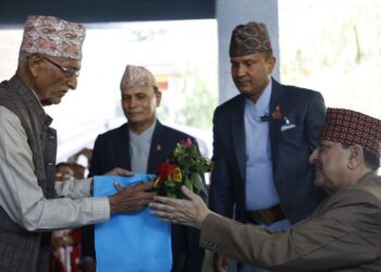 पूर्वराजा ज्ञानेन्द्र शाह ७९ औं वर्षमा, निर्मल निवासमा शुकामना दिनेको भीड