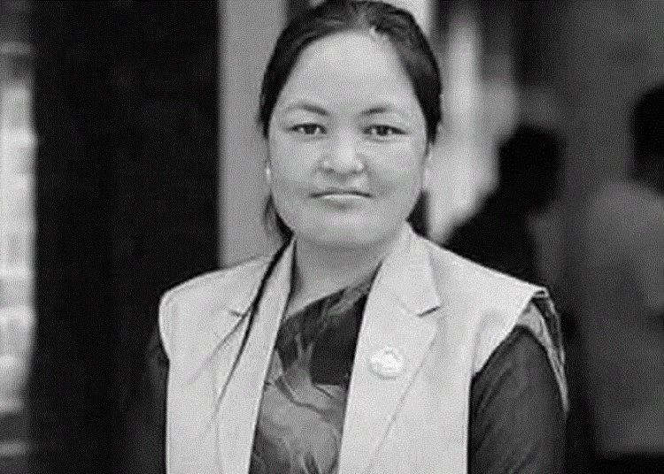 छोरीलाई जन्म दिएपछि बितिन् प्रदेशसभा सदस्य सरिता पुन