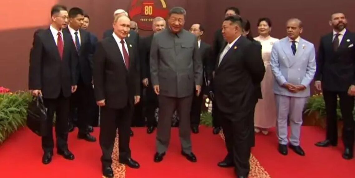 सी, पुटिन र किम पहिलोपटक देखिए सार्वजनिक रूपमा सँगै