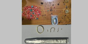 सुन-चाँदीका गरगहना चोरी गरि बिक्री गर्ने र किन्ने ५ जना पक्राउ