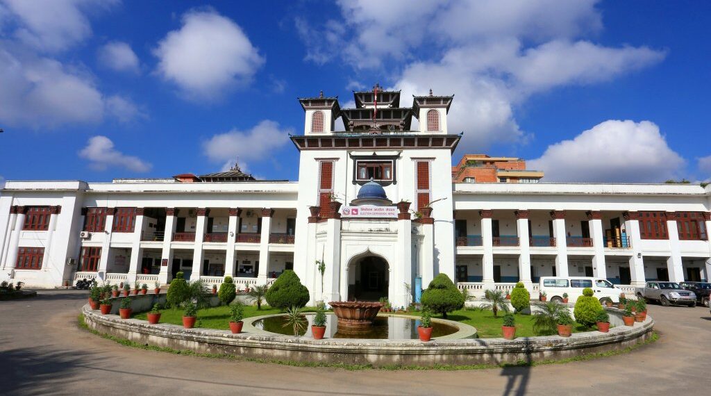 निर्वाचनमा सवारी कडाइ : उम्मेदवारले २ वटा गाडि वा ४ वटा घोडामात्र प्रयोग गर्न पाउने