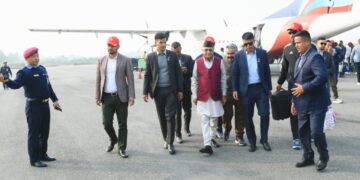 एमाले अध्यक्ष ओली झापा पुगे, एक साताभरी मतदाता भेटघाट र कार्यक्रममा सहभागी हुने