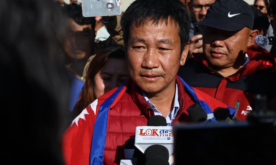 धरानमा हर्ककाे गर्जन : स्वाधीनताभन्दा ठूलो विकास होइन