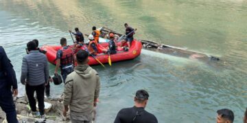 रामेछापमा बस दुर्घटना: १९ बुँदे सहमतिपछि पीडित परिवारले स्थगित गरे आन्दोलन