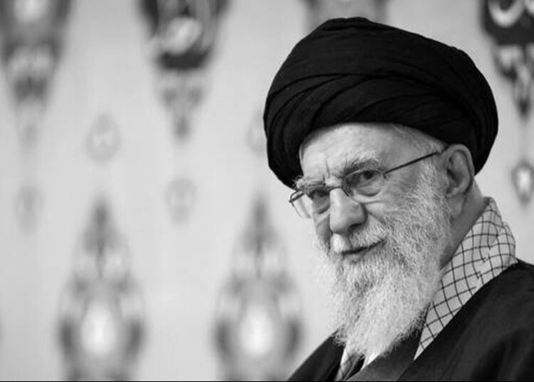 छोरी, ज्वाइँ, नातिनी र बुहारीसहित मारिए इरानका सर्वोच्च नेता खामेनी