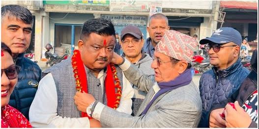 सुनसरी २ : मतदाताकाे राेजाइमा एमालेका युवा नेता सुजन लामा , विकास र रोजगारी मुख्य एजेण्डा