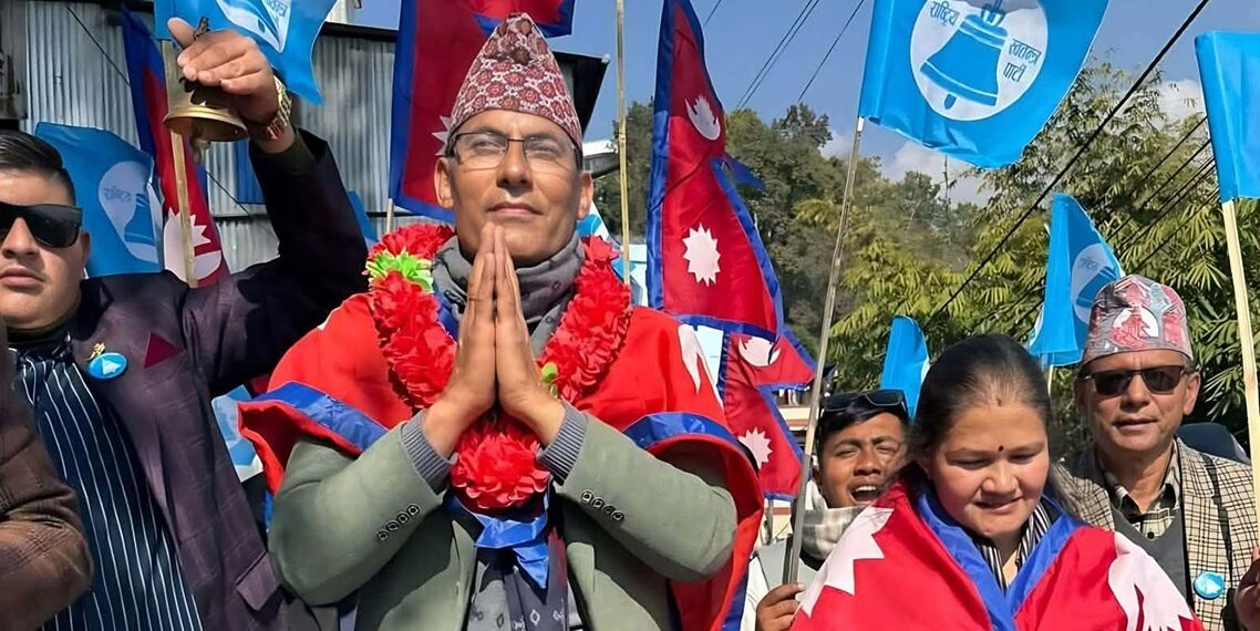 ओखलढुंगामा रास्वपाको जित : कांग्रेस उम्मेदवारलाई केवल ५ मतले उछिन्दै पूर्वएआईजी पोखरेल विजयी