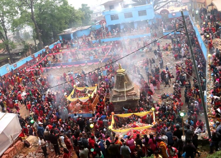 आज मातातीर्थ औँसी, आमाको मुख हेरेर मनाइँदै