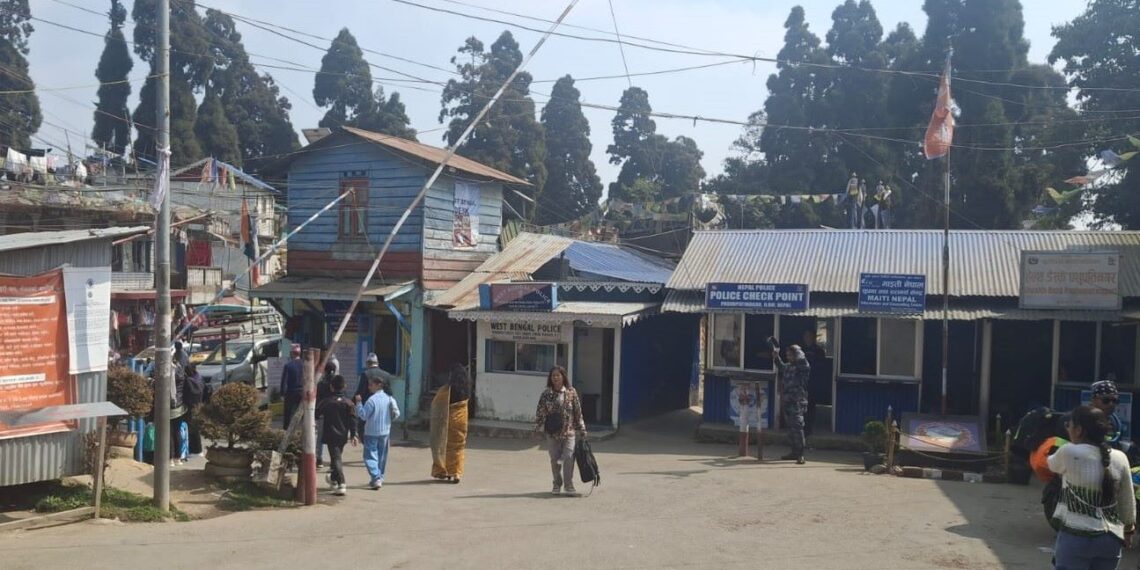 पश्चिम बंगाल निर्वाचन :  इलाम र झापाका नाका ७२ घण्टाका लागि बन्द