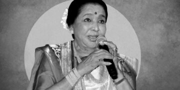 भारतीय गायिका आशा भोसलेको निधन
